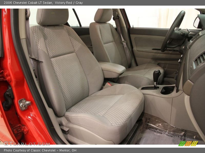 Victory Red / Gray 2006 Chevrolet Cobalt LT Sedan