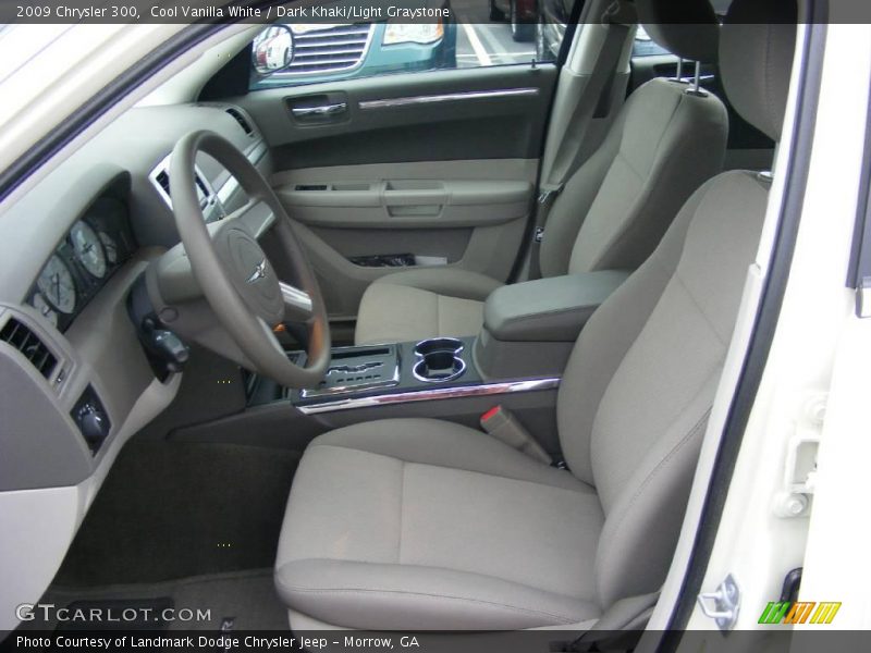 Cool Vanilla White / Dark Khaki/Light Graystone 2009 Chrysler 300