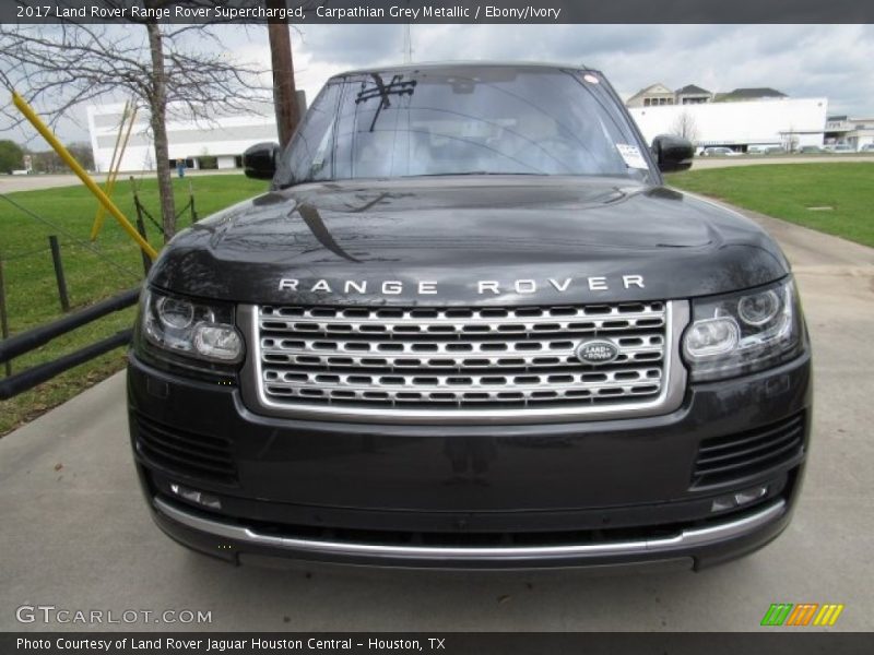Carpathian Grey Metallic / Ebony/Ivory 2017 Land Rover Range Rover Supercharged