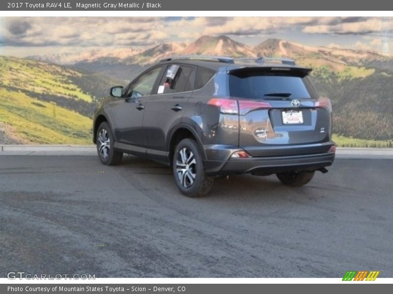 Magnetic Gray Metallic / Black 2017 Toyota RAV4 LE