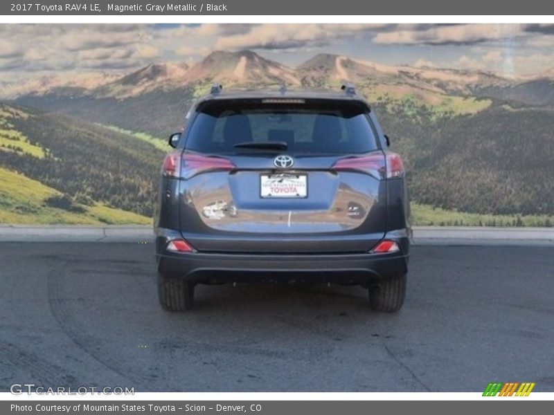 Magnetic Gray Metallic / Black 2017 Toyota RAV4 LE