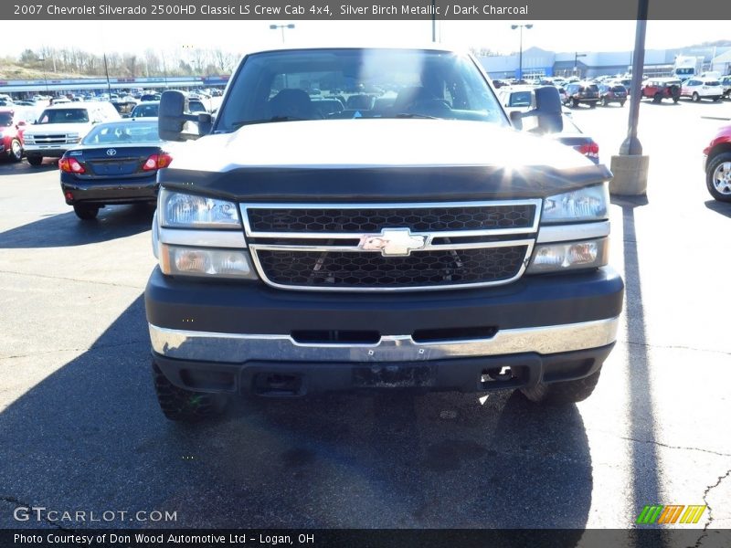 Silver Birch Metallic / Dark Charcoal 2007 Chevrolet Silverado 2500HD Classic LS Crew Cab 4x4