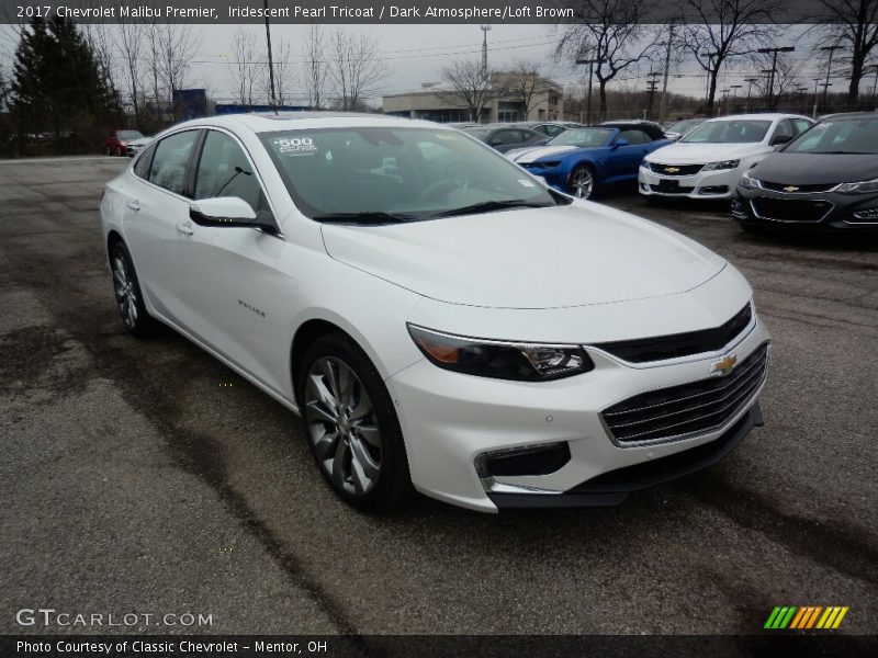 Iridescent Pearl Tricoat / Dark Atmosphere/Loft Brown 2017 Chevrolet Malibu Premier