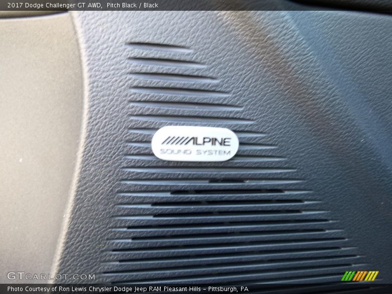 Pitch Black / Black 2017 Dodge Challenger GT AWD