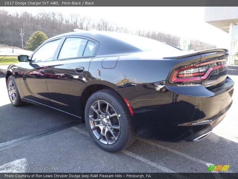 Pitch-Black / Black 2017 Dodge Charger SXT AWD