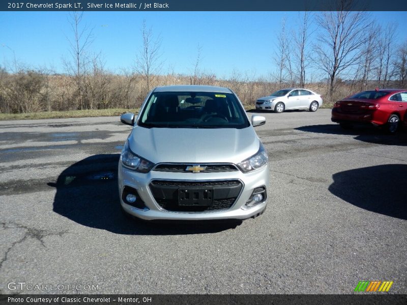 Silver Ice Metallic / Jet Black 2017 Chevrolet Spark LT
