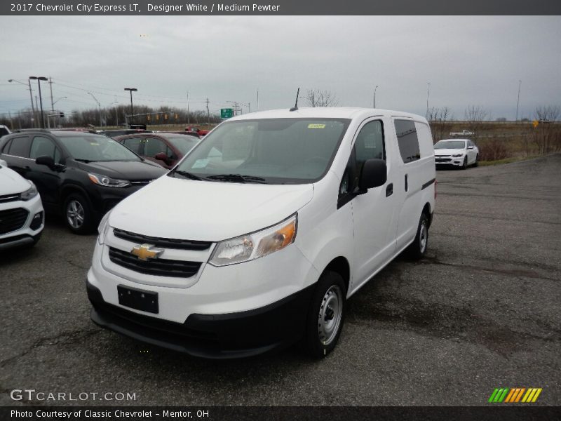 Designer White / Medium Pewter 2017 Chevrolet City Express LT