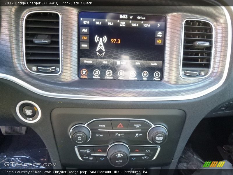 Pitch-Black / Black 2017 Dodge Charger SXT AWD