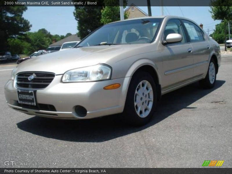 Sunlit Sand Metallic / Blond 2000 Nissan Maxima GXE