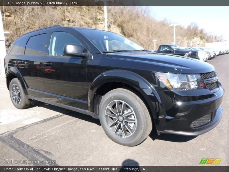 Pitch Black / Black 2017 Dodge Journey SE