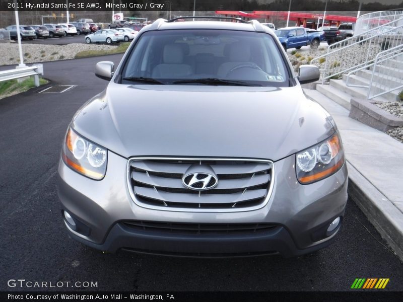 Mineral Gray / Gray 2011 Hyundai Santa Fe SE AWD