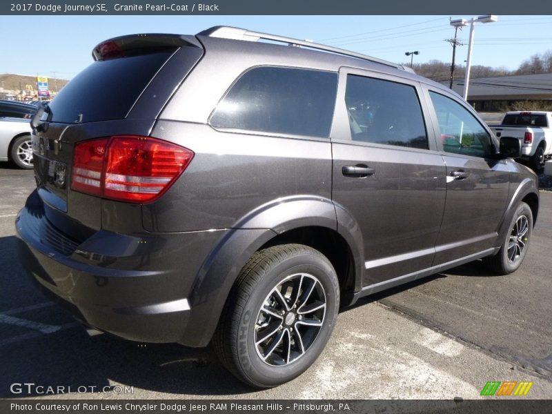 Granite Pearl-Coat / Black 2017 Dodge Journey SE