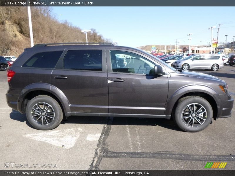 Granite Pearl-Coat / Black 2017 Dodge Journey SE