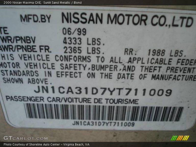 Sunlit Sand Metallic / Blond 2000 Nissan Maxima GXE