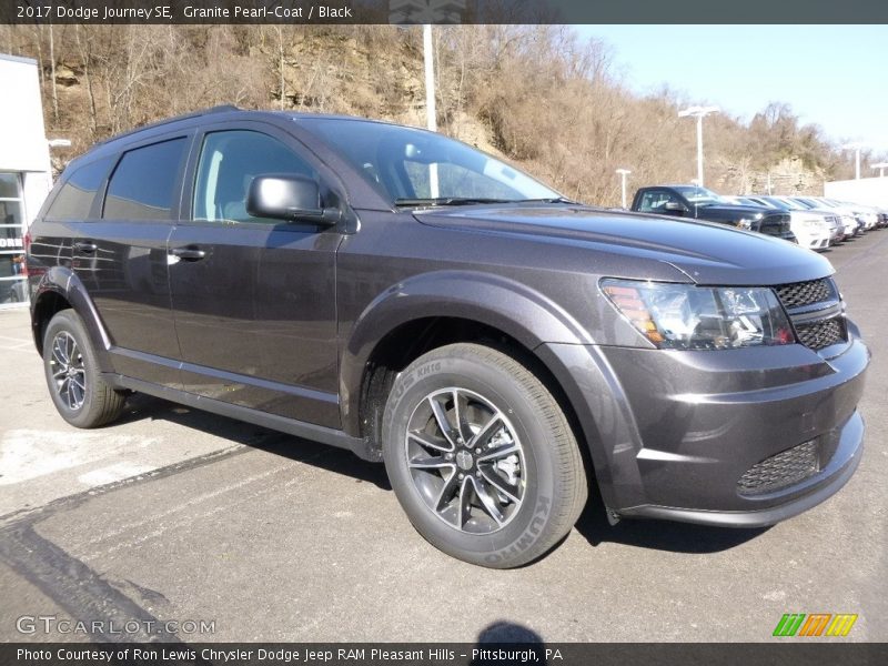 Granite Pearl-Coat / Black 2017 Dodge Journey SE