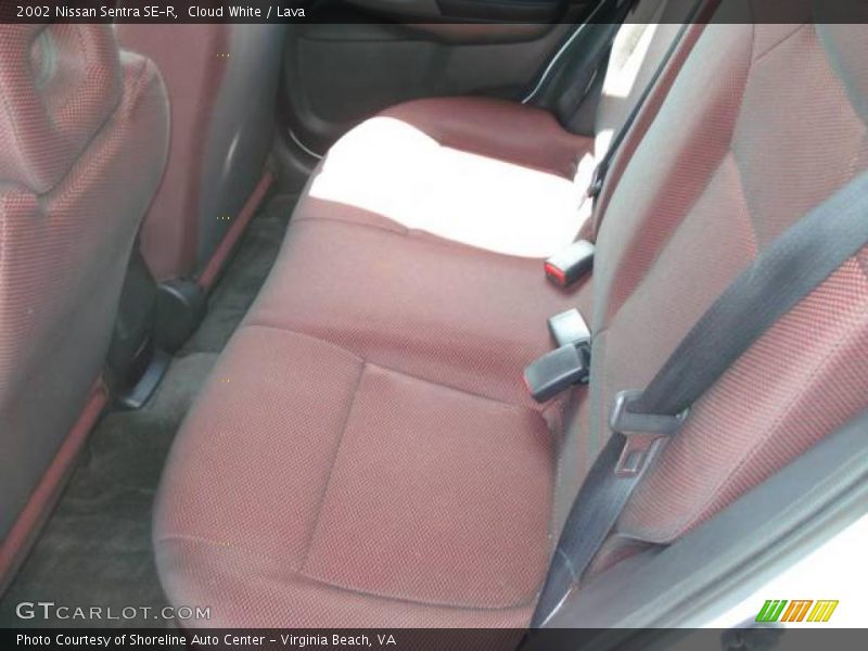 Cloud White / Lava 2002 Nissan Sentra SE-R