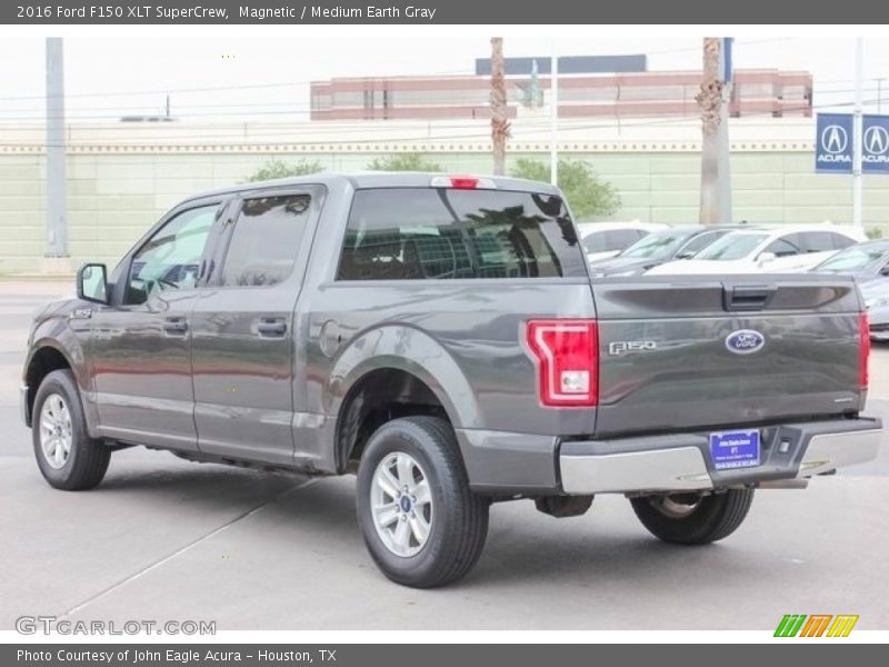 Magnetic / Medium Earth Gray 2016 Ford F150 XLT SuperCrew