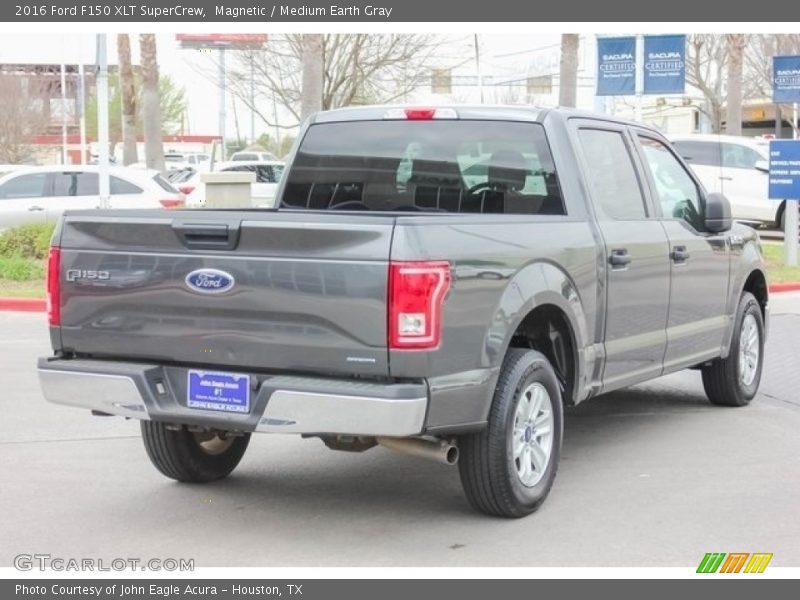 Magnetic / Medium Earth Gray 2016 Ford F150 XLT SuperCrew
