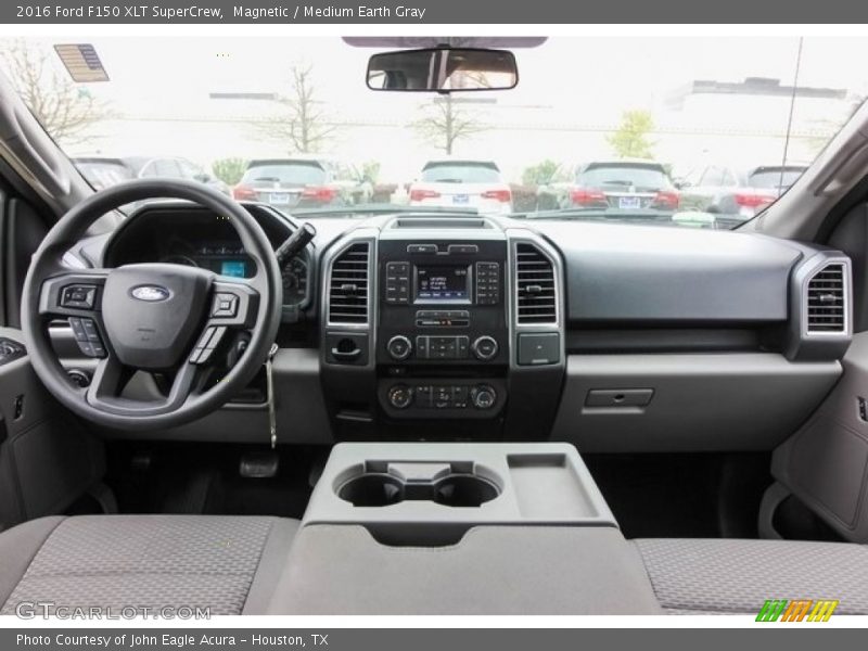 Magnetic / Medium Earth Gray 2016 Ford F150 XLT SuperCrew