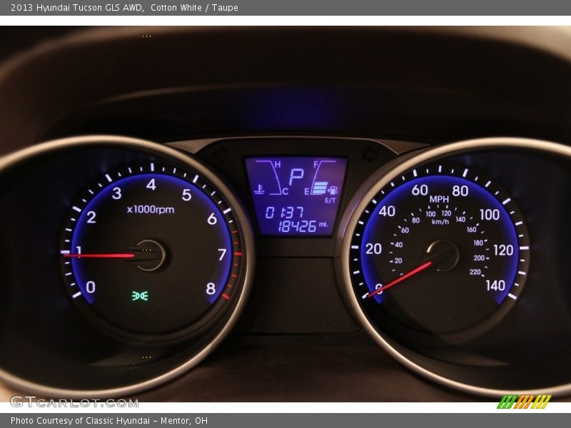 Cotton White / Taupe 2013 Hyundai Tucson GLS AWD