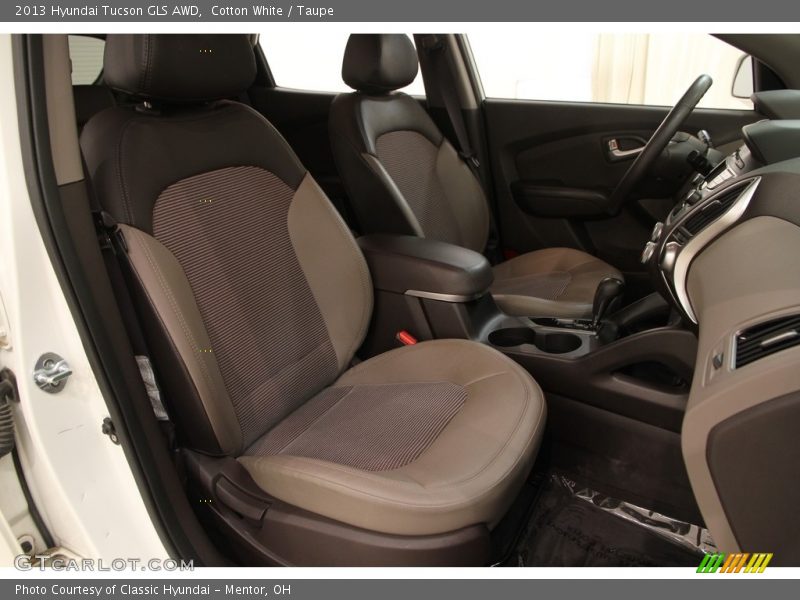 Cotton White / Taupe 2013 Hyundai Tucson GLS AWD
