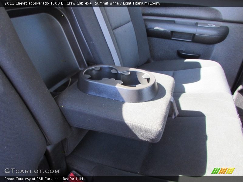 Summit White / Light Titanium/Ebony 2011 Chevrolet Silverado 1500 LT Crew Cab 4x4