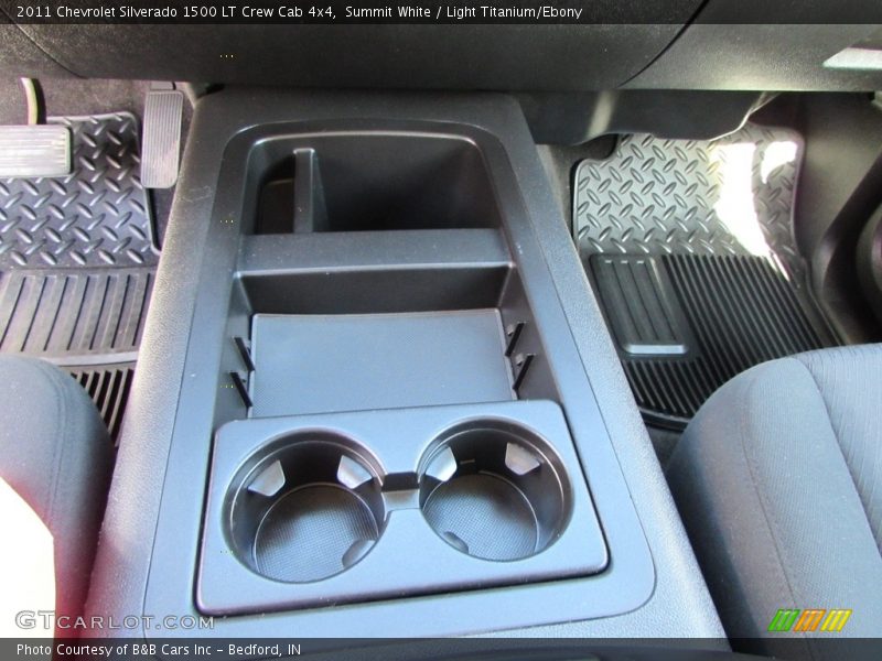 Summit White / Light Titanium/Ebony 2011 Chevrolet Silverado 1500 LT Crew Cab 4x4