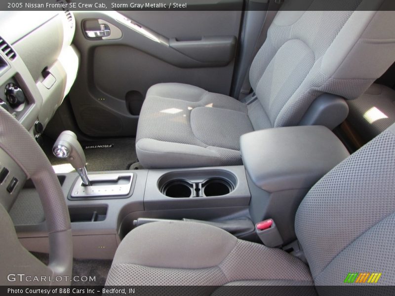 Storm Gray Metallic / Steel 2005 Nissan Frontier SE Crew Cab