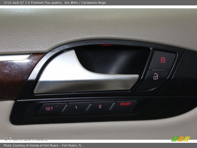 Ibis White / Cardamom Beige 2010 Audi Q7 3.6 Premium Plus quattro