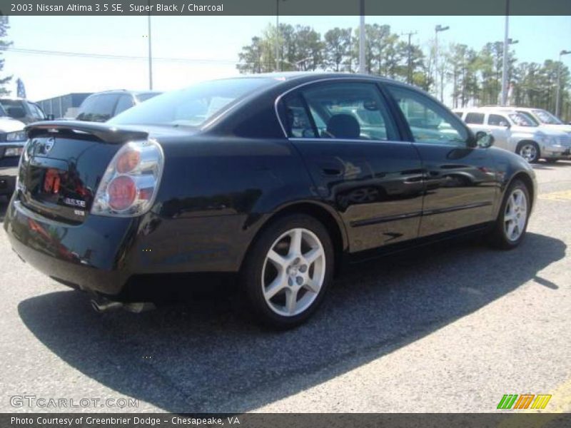 Super Black / Charcoal 2003 Nissan Altima 3.5 SE