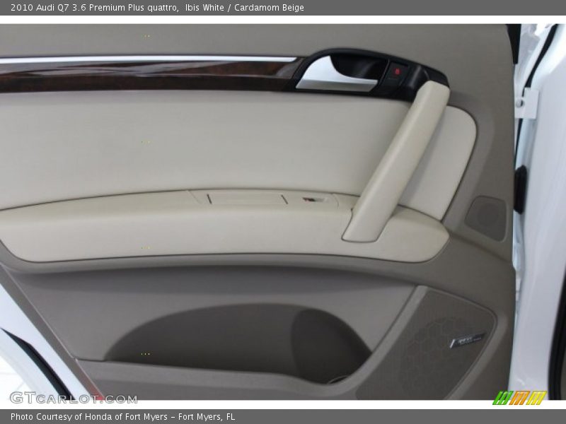 Ibis White / Cardamom Beige 2010 Audi Q7 3.6 Premium Plus quattro
