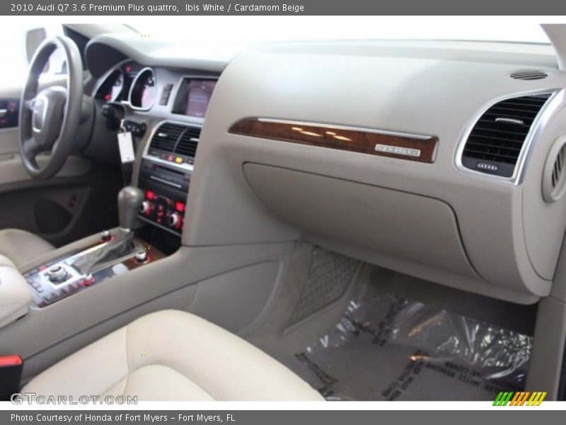 Ibis White / Cardamom Beige 2010 Audi Q7 3.6 Premium Plus quattro