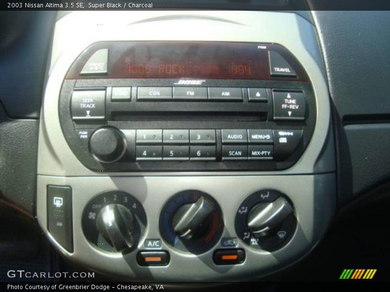 Super Black / Charcoal 2003 Nissan Altima 3.5 SE