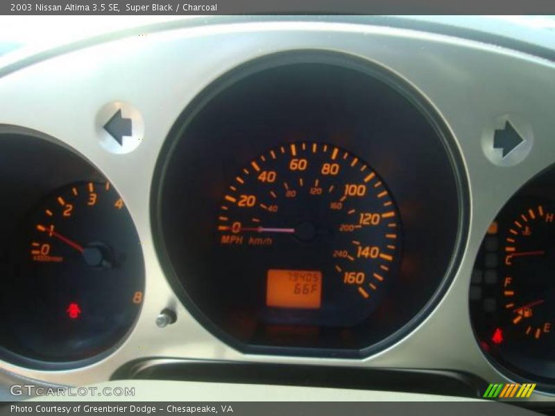 Super Black / Charcoal 2003 Nissan Altima 3.5 SE