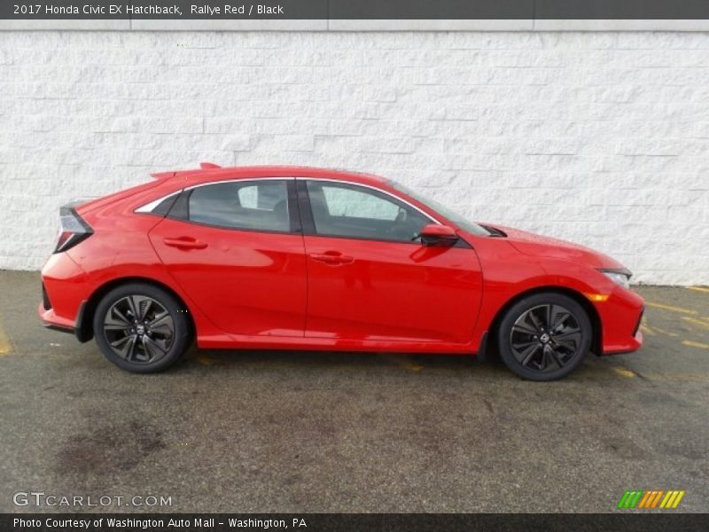 Rallye Red / Black 2017 Honda Civic EX Hatchback