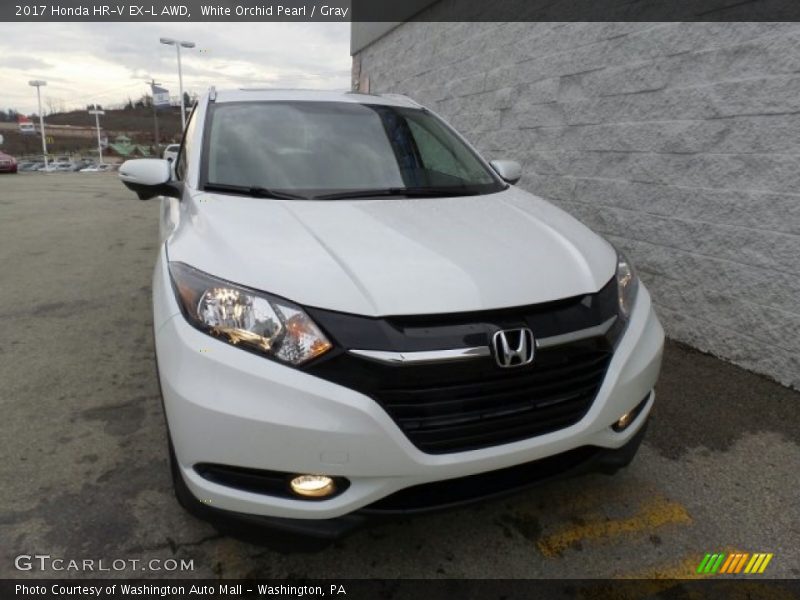 White Orchid Pearl / Gray 2017 Honda HR-V EX-L AWD