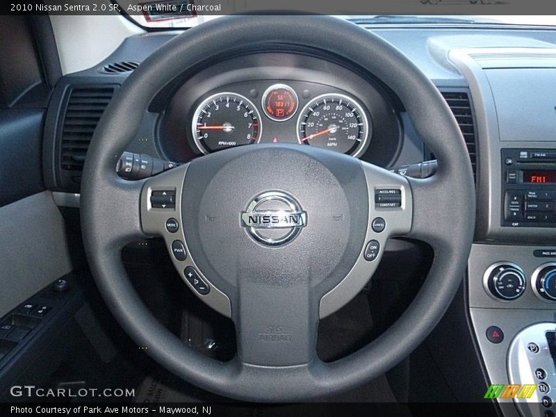 Aspen White / Charcoal 2010 Nissan Sentra 2.0 SR