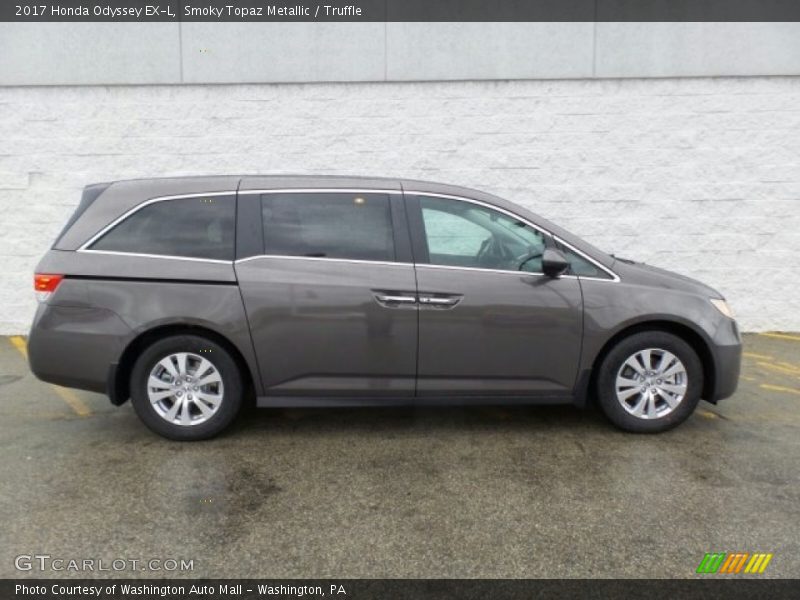 Smoky Topaz Metallic / Truffle 2017 Honda Odyssey EX-L