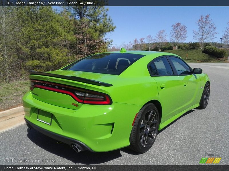 Green Go / Black 2017 Dodge Charger R/T Scat Pack