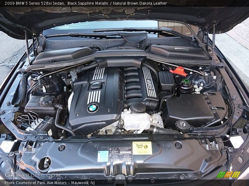 Black Sapphire Metallic / Natural Brown Dakota Leather 2009 BMW 5 Series 528xi Sedan