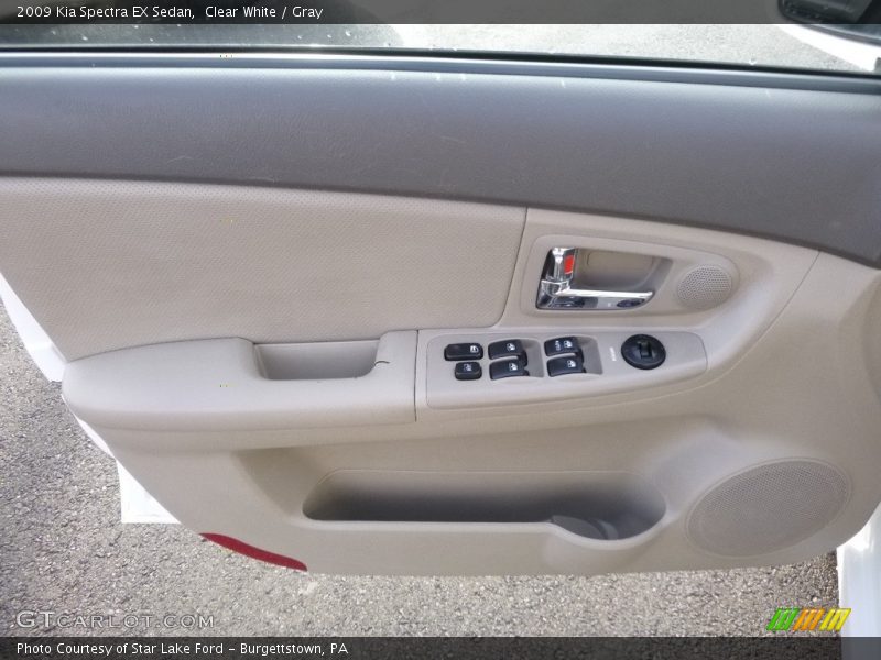 Clear White / Gray 2009 Kia Spectra EX Sedan