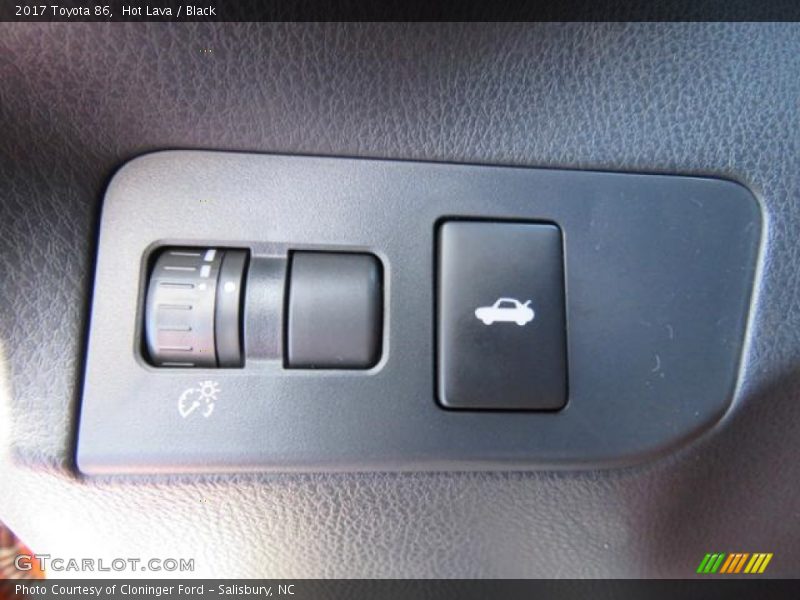 Hot Lava / Black 2017 Toyota 86