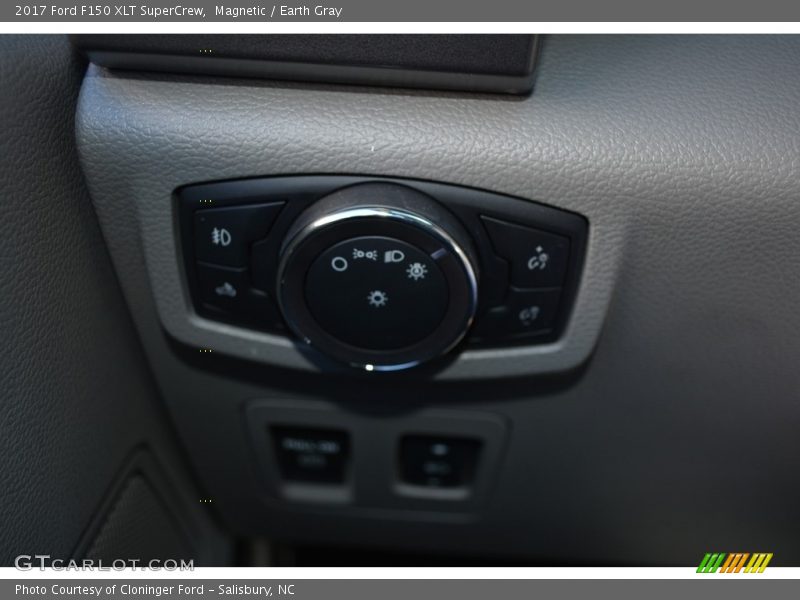 Magnetic / Earth Gray 2017 Ford F150 XLT SuperCrew