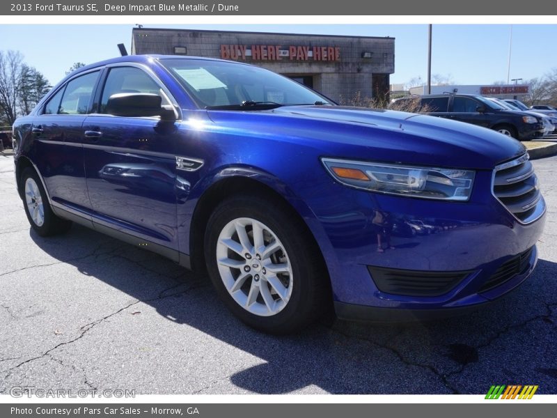 Deep Impact Blue Metallic / Dune 2013 Ford Taurus SE