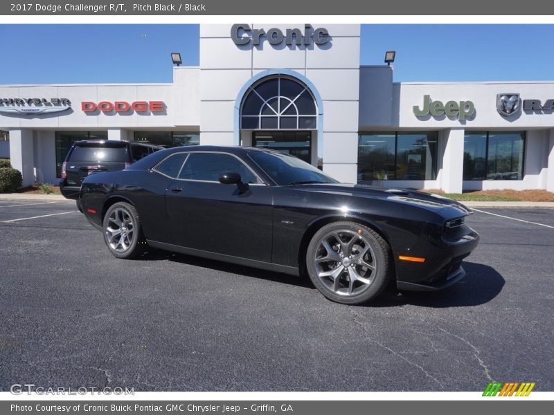 Pitch Black / Black 2017 Dodge Challenger R/T