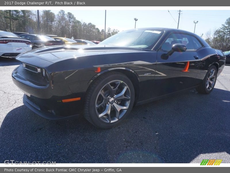 Pitch Black / Black 2017 Dodge Challenger R/T