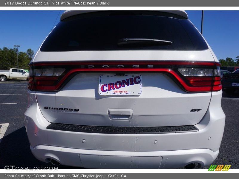 Vice White Tri-Coat Pearl / Black 2017 Dodge Durango GT