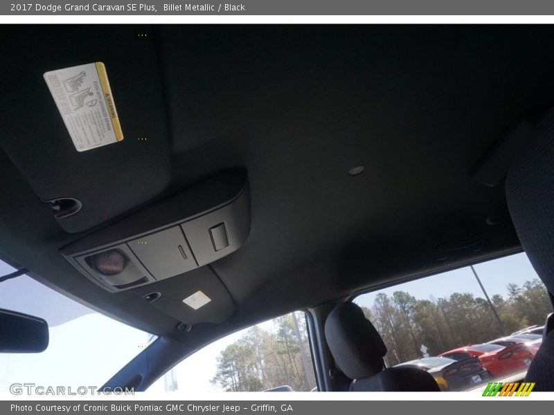 Billet Metallic / Black 2017 Dodge Grand Caravan SE Plus