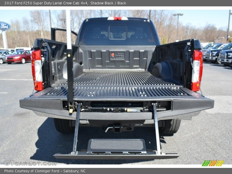 Shadow Black / Black 2017 Ford F250 Super Duty Lariat Crew Cab 4x4