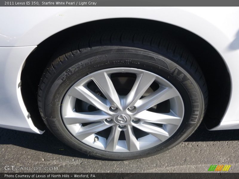 Starfire White Pearl / Light Gray 2011 Lexus ES 350